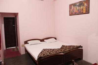 Mishra Guest House พาราณสี ภายนอก รูปภาพ